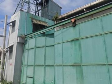 Well Maintained High Ceiling Concrete Warehouse with Office located in Canumay West, Valenzuela City near Plastic City Industrial Park