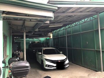 Well Maintained High Ceiling Concrete Warehouse with Office located in Canumay West, Valenzuela City near Plastic City Industrial Park