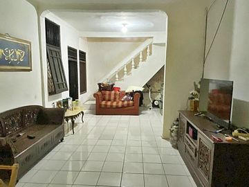 Rumah 2 Lantai di Prumahan Griya Depok Asri Dekat Tol Cijago