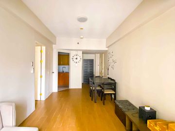 1BR FOR SALE IN BGC - FORBESWOOD HEIGHTS BURGOS CIRCLE