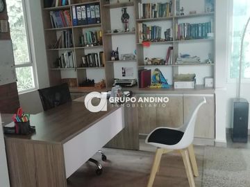 Se Vende Casa en el Conjunto Lomas del Campestre - Piedecuesta