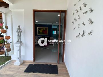 Se Vende Casa en el Conjunto Lomas del Campestre - Piedecuesta