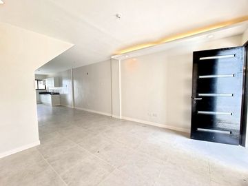 10% Downpayment House and Lot Townhouse in Cainta Vista Verde near Marcos Highway