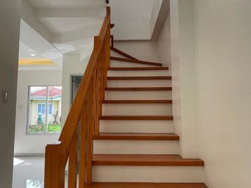 House For Sale in The Residences of Coral Bay, Minglanilla Cebu
