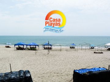 Departamento de Lujo Frente Al Mar de Venta en Playas Villamil, Edificio La Balsilla