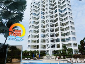 Departamento de Lujo Frente Al Mar de Venta en Playas Villamil, Edificio La Balsilla