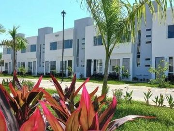 Venta de casa en Acapulco Diamante con club de playa  ACEPTAMOS CREDITO INFONAVIT