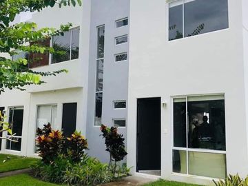 Venta de casa en Acapulco Diamante con club de playa  ACEPTAMOS CREDITO INFONAVIT