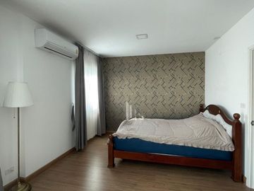 2-story townhome for sale with tenant Pruksa Ville 115 Chiang Mai - Payap
