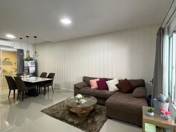 2-story townhome for sale with tenant Pruksa Ville 115 Chiang Mai - Payap