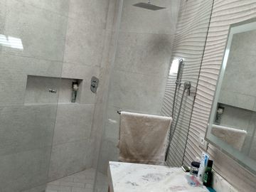 VENTA CASA EN PEDREGAL DE QUERÉTARO
