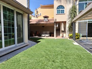VENTA CASA EN PEDREGAL DE QUERÉTARO