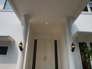 Rumah Luas Bagus Terawat Area Kemang Selatan Jakarta Selatan