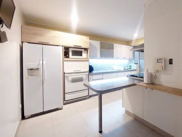 SE VENDE Lindo departamento 178m² en Chacarilla (San Borja) - Zona Pentagonito.