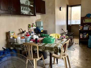 Below Market Value:  Pre-owned 3-storey split-type house in Rizal Village Alabang Muntinlupa