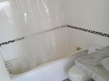 VENDO DEPARTAMENTO DUPLEX LINCE 1 DORMITORIO