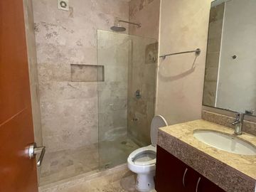 Departamento en RENTA en col. Montes de amé, con piscina propia totalmente amueblado.