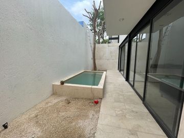 Departamento en RENTA en col. Montes de amé, con piscina propia totalmente amueblado.