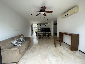 Departamento en RENTA en col. Montes de amé, con piscina propia totalmente amueblado.