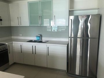 Manila Tower The Residences At Greenbelt TRAG 3BR Bedroom for rent in  Makati Metro Manila