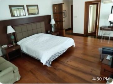 7 BEDROOM HOUSE FOR SALE TAGAYTAY MIDLANDS - TAGAYTAY HIGHLANDS