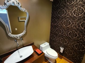 Moderno departamento duplex en Venta en San Isidro cerca a parques