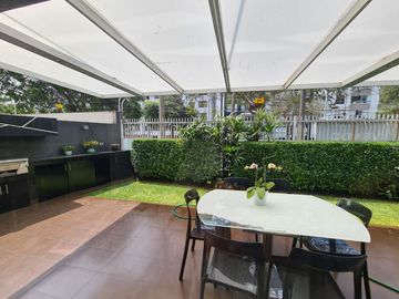 Moderno departamento duplex en Venta en San Isidro cerca a parques