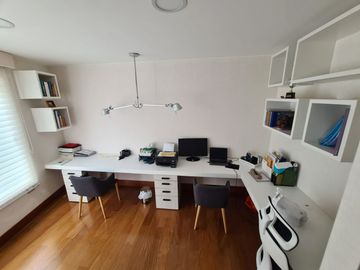 Moderno departamento duplex en Venta en San Isidro cerca a parques