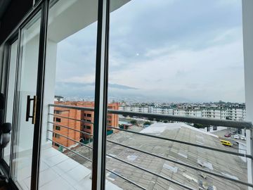 Suite de venta sector iñaquito av. eloy alfaro en el 4to piso