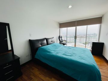 Suite de venta sector iñaquito av. eloy alfaro en el 4to piso