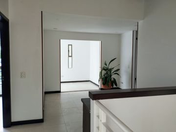 VENDO  CASA EN LA MORADA CALI VALLE DEL CAUCA
