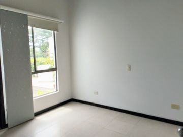 VENDO  CASA EN LA MORADA CALI VALLE DEL CAUCA