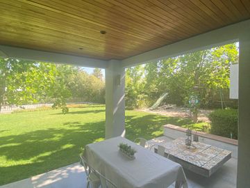 Casa Mediterránea en Condominio Los Bosques, Piedra Roja, Chicureo