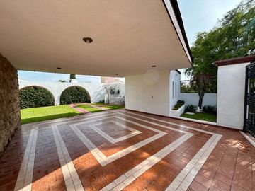 Casa en venta en Bugambilias 2da sección, Zapopan
