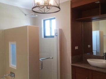 FOR SALE - House and Lot in Filinvest East Tropics 2 Cainta, Rizal