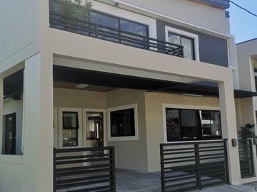 FOR SALE - House and Lot in Filinvest East Tropics 2 Cainta, Rizal