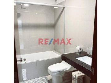 SE ALQUILA  Departamento 120m2,  3 DORMITORIOS Full AMOBLADO aire acondicionado En Miraflores