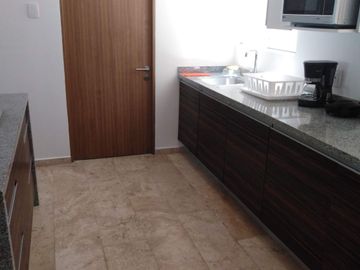 Acapulco Real Diamante hermoso departamento con Alberca y jardin privado