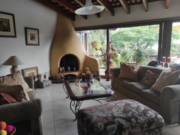 Venta de preciosa y exclusiva casa en Lagunas de la Molina