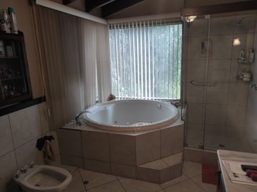 Venta de preciosa y exclusiva casa en Lagunas de la Molina