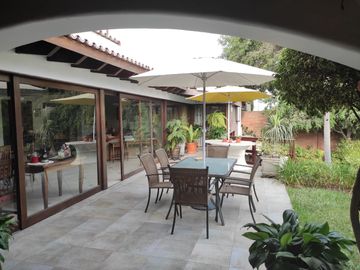 Venta de preciosa y exclusiva casa en Lagunas de la Molina