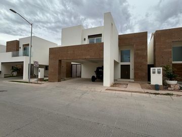 Casa nueva en venta en La Coruña Residencial