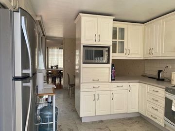 RESIDENCIA CTO.INGENIEROS,CDA.SATELITE, 4 RECÁMARAS,ESTUDIO, PORTÓN ELEC.
