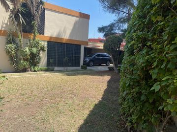 RESIDENCIA CTO.INGENIEROS,CDA.SATELITE, 4 RECÁMARAS,ESTUDIO, PORTÓN ELEC.