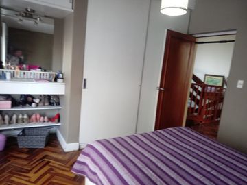 EN VENTA!!! BONITA CASA DE 2 PISOS