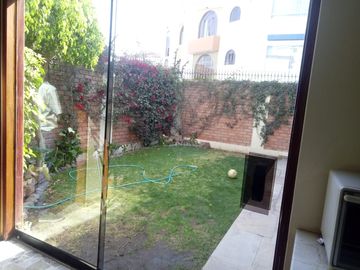 EN VENTA!!! BONITA CASA DE 2 PISOS
