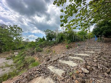 Isolated and Peaceful House in mountain at San Sai for Sale