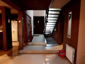 VENTA DE CASA EN CARRODILLA