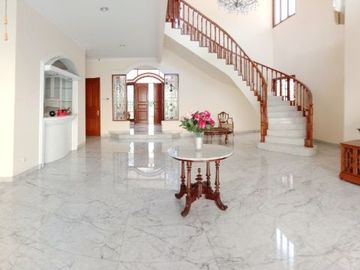 DISEWAKAN RUMAH (Baru Di Renovasi) DI JL. TERUSAN GAHARU CIPETE JAKARTA SELATAN