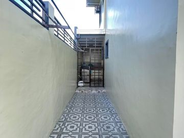 FOR SALE PRE OWNED HOUSE WITH EXTRA LOT ALONG MAIN ROAD NEAR CLARK AND NLEX